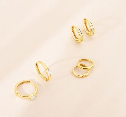 14K ทอง 10mm Baguette ตัดสีชมพู Cubic Zircon หูข้อมือเด็ก 50PRS MOQ
