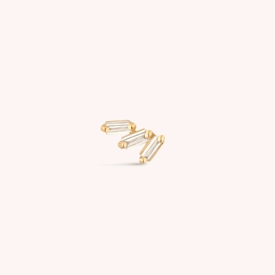 หูหูเงินสเตอร์ลิ่ง 925 สีขาวสามเหลี่ยม Zircon Threaded หลังเรียบ