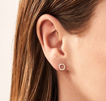 18K ทอง 925 สเตอร์ลิง เงิน คลาสสิก Stud หูหูสําหรับเด็กผู้หญิง