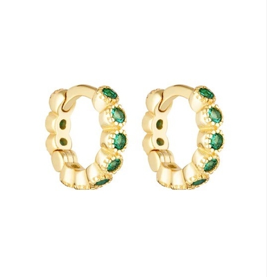 18K ทองทองทองทองทองทองทองทองทองทองทองทองทองทอง Emerald CZ Huggie Earrings For Girls พระเครื่องประดับประจําวัน
