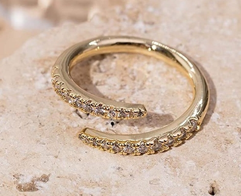 14K ทองคํา ชุบ Cubic เซอร์คอนia เปิด Twist เอมินิตี้วงแหวน ECO Friendly