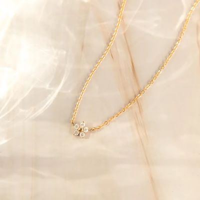 สร้อยคอเงินแท้ 925 OEM/ODM สำหรับผู้หญิง ไม่มีอัญมณีหลัก