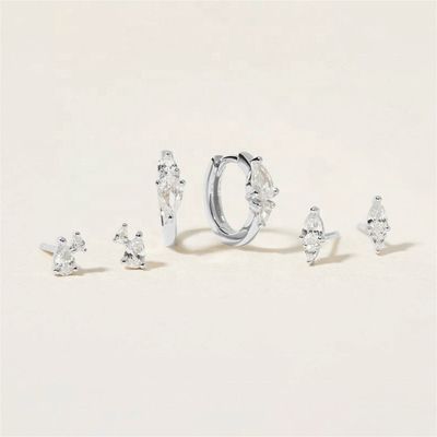 รุ่นใหม่ 18K ทองคํา Plated White Cubic Zircon 925 Sterling Silver Stud & Huggies ชุดหู