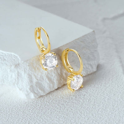925 สตอร์ลิ่ง เงินมาถึง 18K ทอง Plated Solitaire สีขาว Cubic Zircon Huggies หูหู