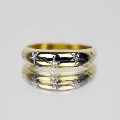วงแหวนเดนตี้โดม 14k 18k ทอง Chunky Star Set แหวนวงแหวนเพชรสําหรับชุดสไตล์