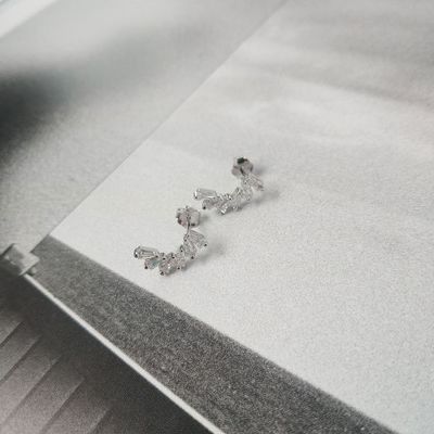 หนวดหูซิกโคนยาสําหรับผู้หญิง เครื่องประดับ Vermeil หูหูที่หัก