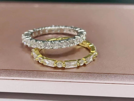 18K ทองคําธรรมดา โมเดิร์น ตัวกมุมตัด ขาว CZ 925 สตอร์ลิงเงิน สิงห์สตาร์ลแหวนของขวัญ