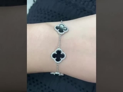 อบอุ่น & โดดเด่น: เปิดตัวคอลเลกชันเครื่องประดับทองแดงสุดตระการตา!